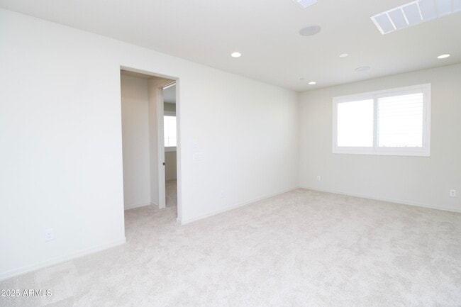 Building Photo - 13769 W Forest Pleasant Pl