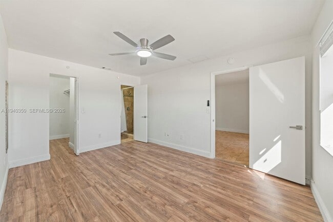 Building Photo - 880 NE 207th Terrace