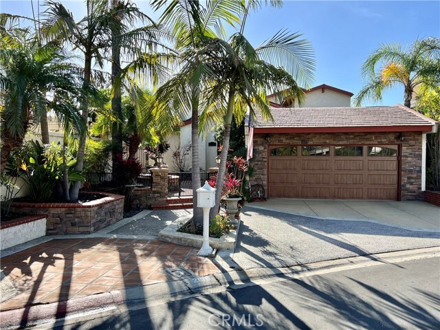 Building Photo - 2136 N Pami Cir