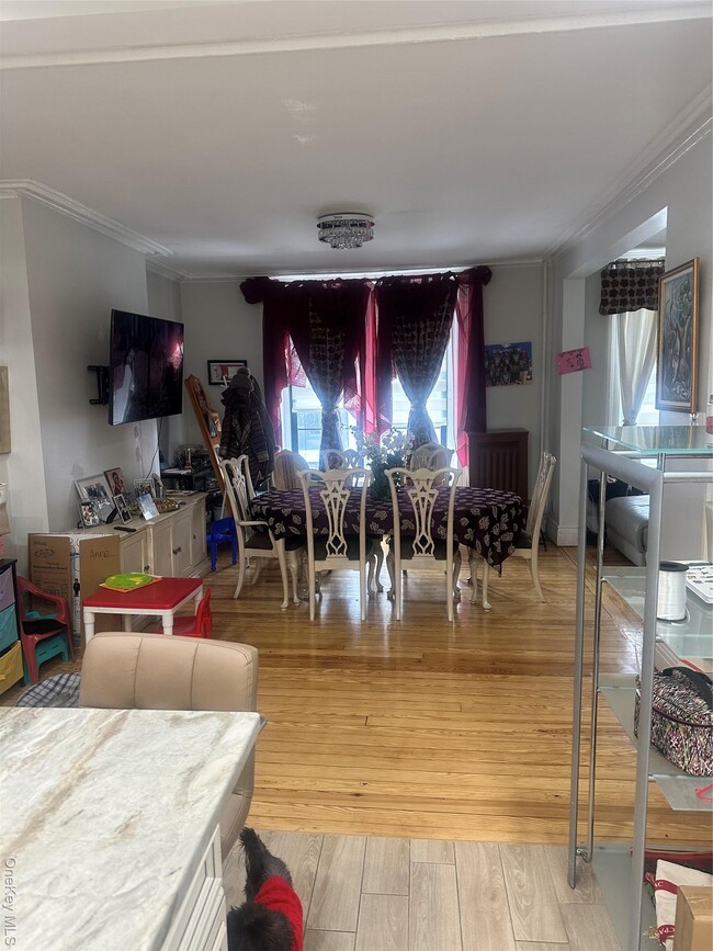 Building Photo - 125 Vanderbilt Ave