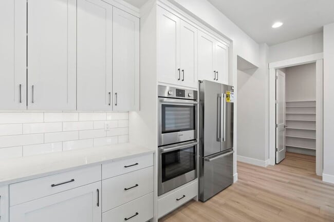Building Photo - 10692 W Bell Fountain Dr