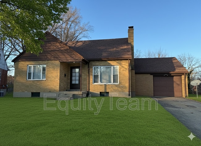 Primary Photo - 115 Waverly Ave