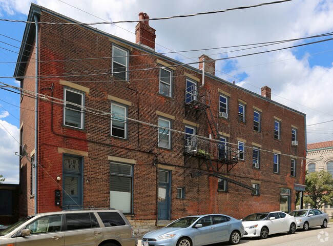 Building Photo - 335 W McMillan St