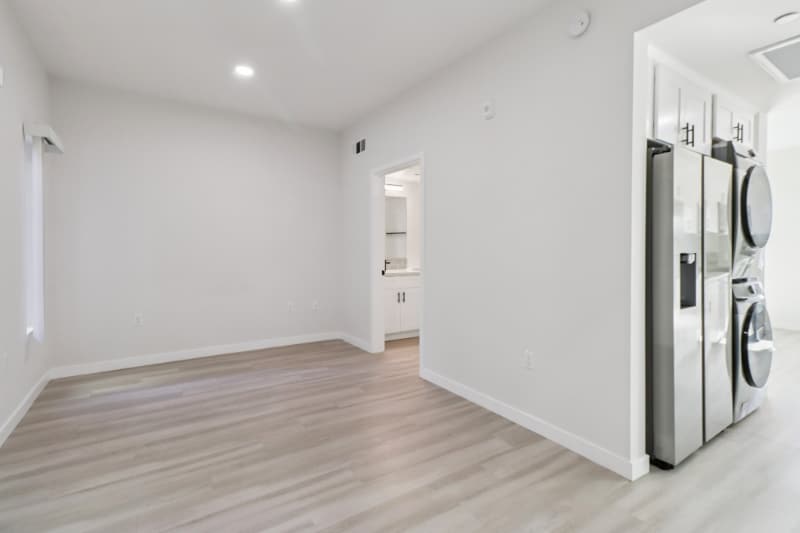 Building Photo - 2341 Ulric St