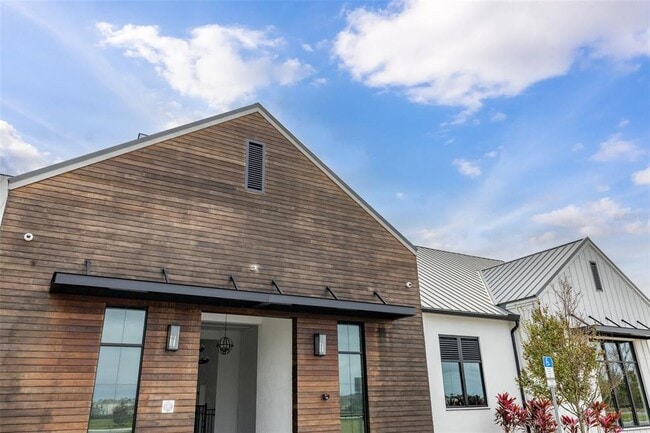 Building Photo - 2893 House Finch Rd