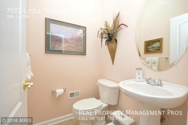 Building Photo - 7022 Little Thames Drive