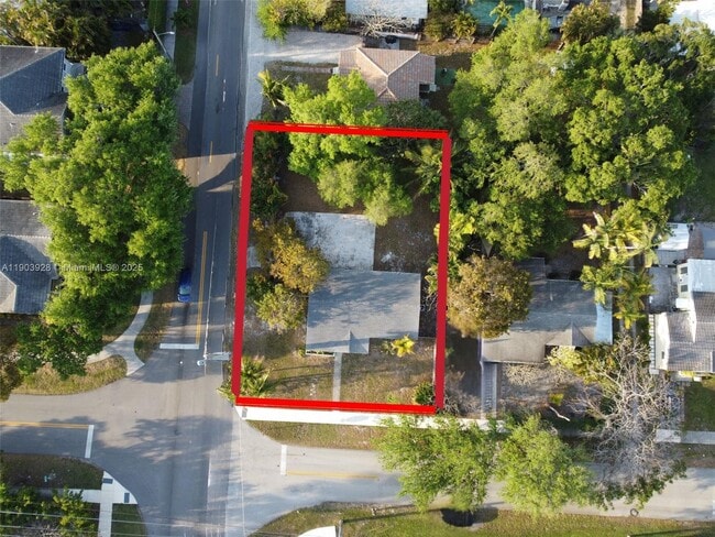 Building Photo - 843 SW 20th St