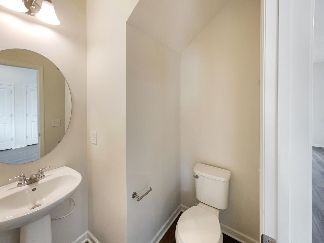 Building Photo - 6964 Huckleberry Dr
