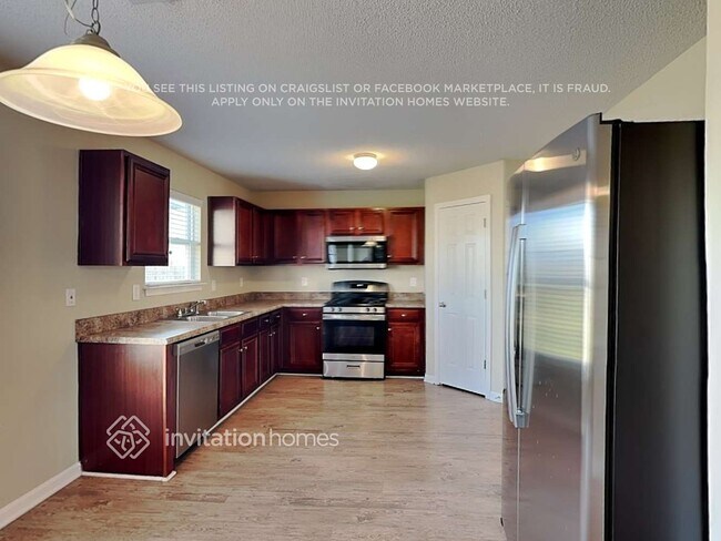 Building Photo - 3502 Rosebud Park Dr