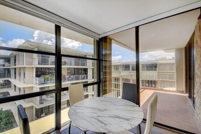 Building Photo - 3200 S Ocean Blvd
