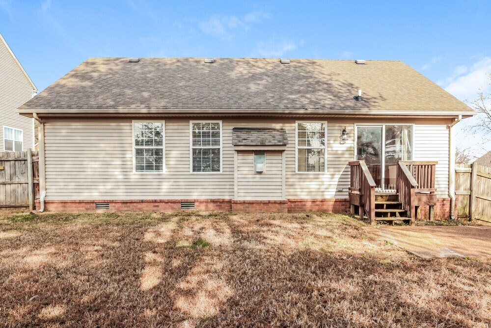 Building Photo - 2313 Leighton Way