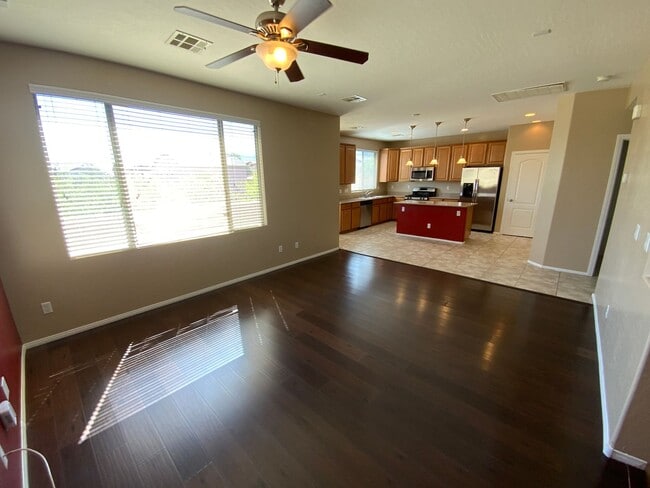Building Photo - NW 3 BEDROOM WITH A LOFT, CLOSE TO COMMUNITY PLAYGROUND