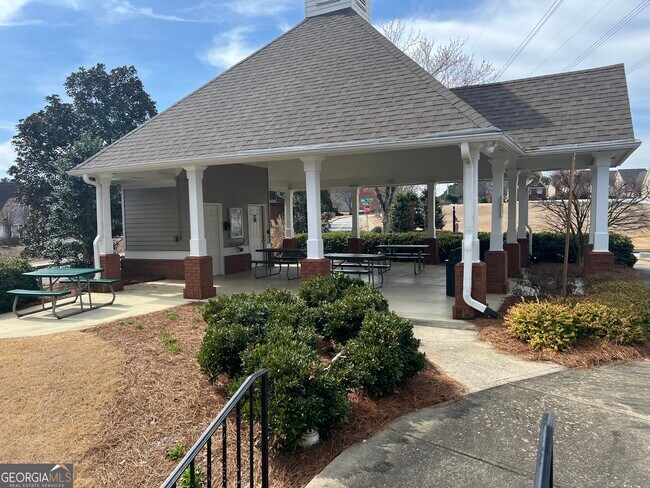 Building Photo - 1313 Bailey's Corner