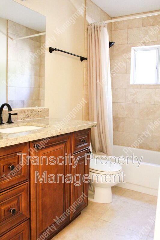 Building Photo - 18920 N 89th Way