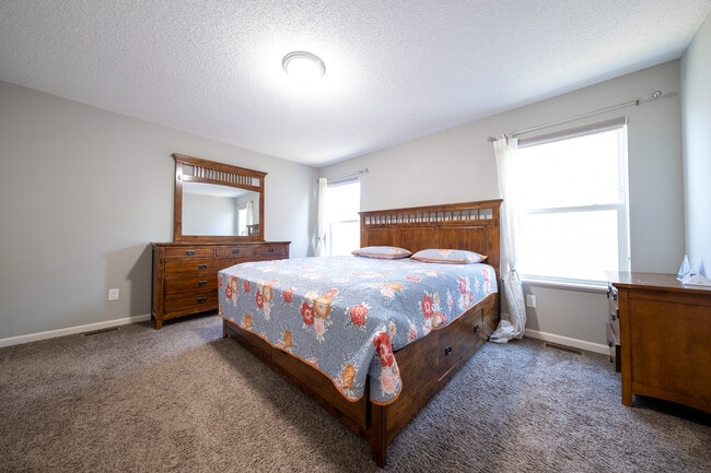 Building Photo - 15233 Emory Ave