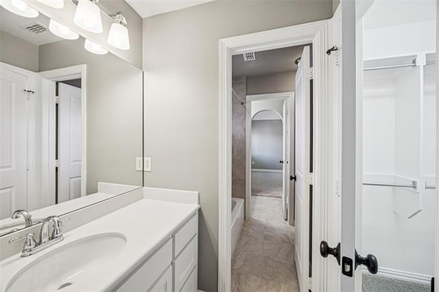 Building Photo - 12537 Winding Hollow Ln
