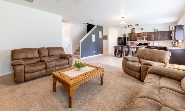 Building Photo - 290 Northern Flicker St