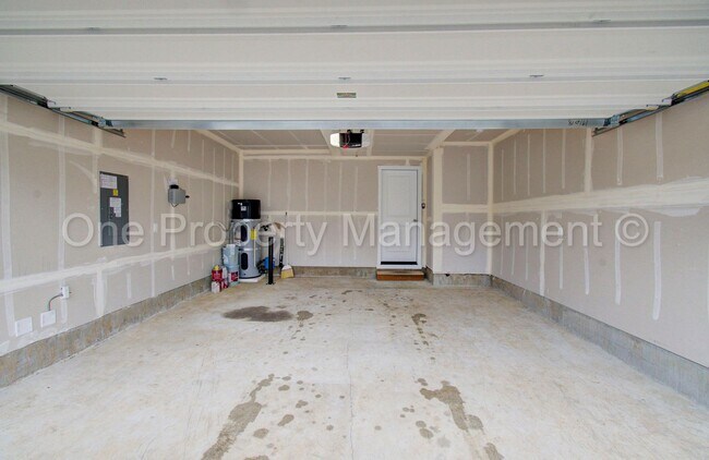 Building Photo - 17503 NW 10th Ave