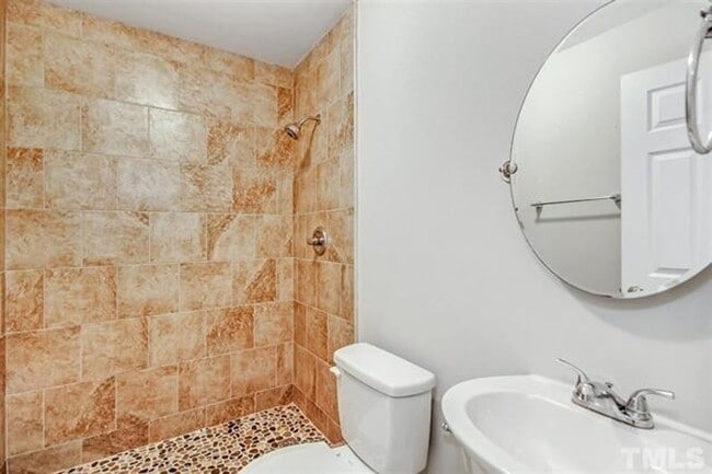 Building Photo - Beautifully Updated Brick Townhome - 3 Beds, 3 1/2 Baths