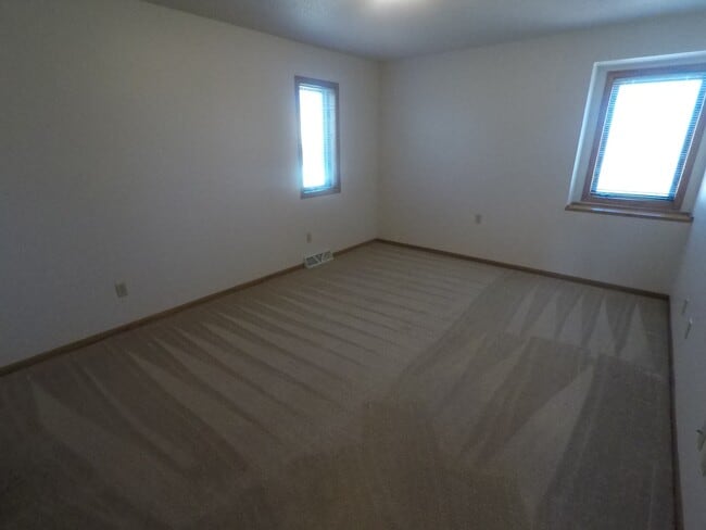 Building Photo - 1509 Kenwood Dr
