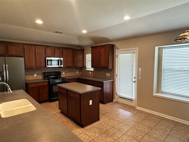 Building Photo - 20433 Rita Blanca Cir