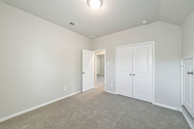 Building Photo - OFFERED BY PRECISION REALTY & MANAGEMENT!!!