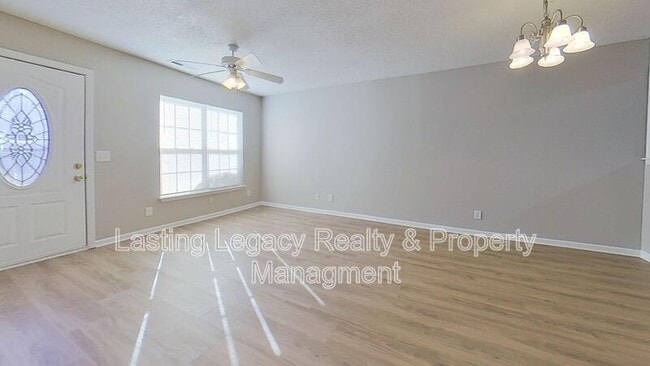 Building Photo - 4613 Mallard Creek Dr