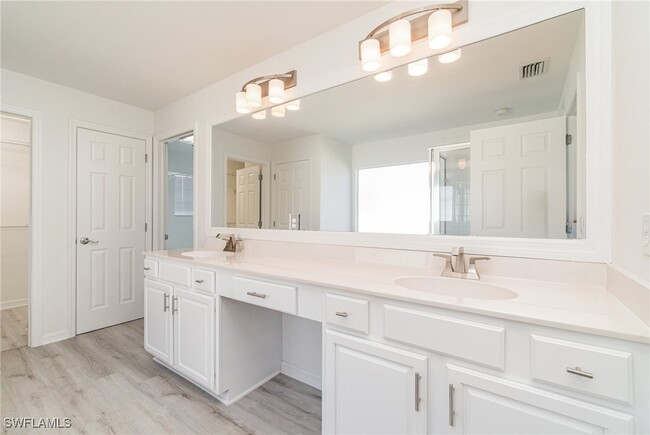 Building Photo - 2656 Sunvale Ct
