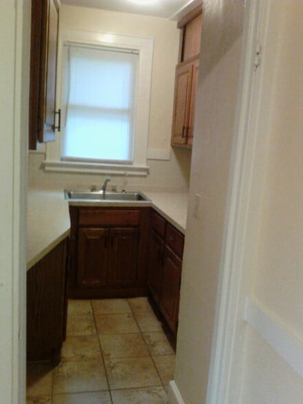 Butler Pantry - 425 Fountain St