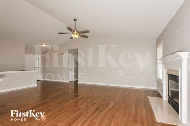 Building Photo - 1405 Sportsmans Ct