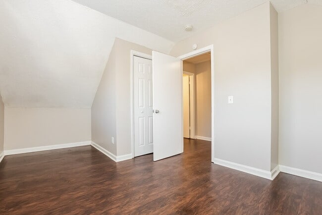 Building Photo - 4711 Pebble Ct