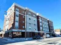 Building Photo - 502 Howe Ave