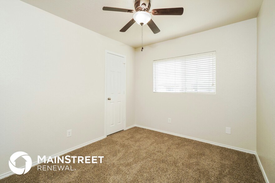 Building Photo - 10938 Western Cactus