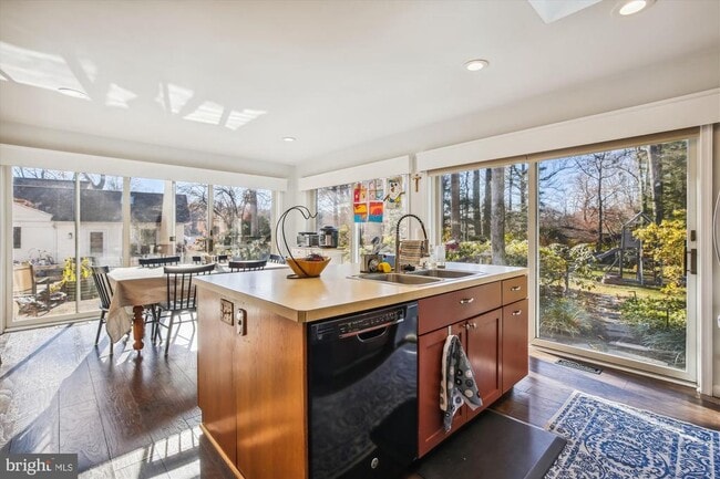 Building Photo - 7309 Pinecastle Rd