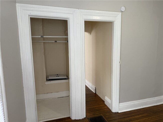 Building Photo - 60 Rowley St