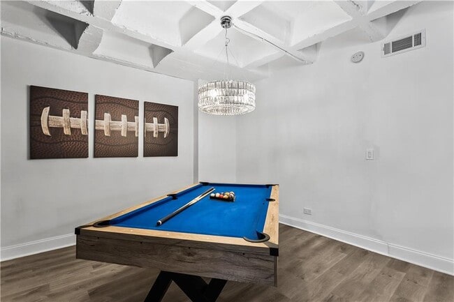 Building Photo - 3645 Peachtree Rd NE