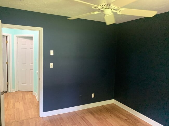 Building Photo - 704-A Margo Road