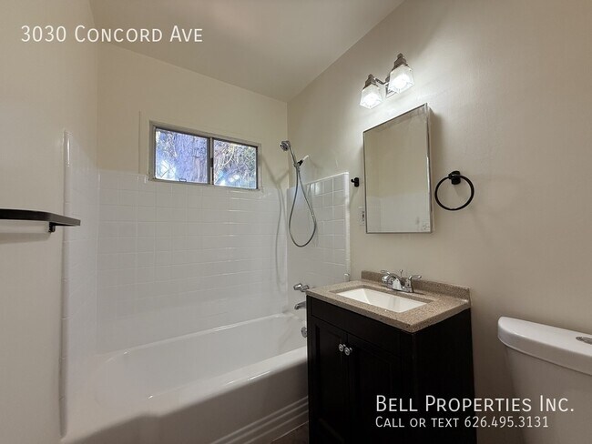 Building Photo - 3030 Concord Ave