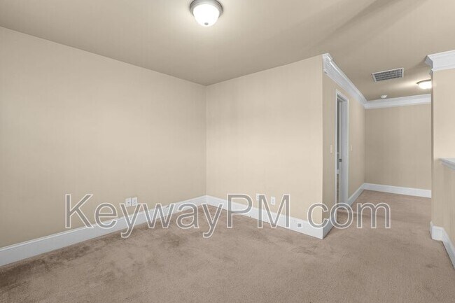 Building Photo - 1023 Iris Glen Dr