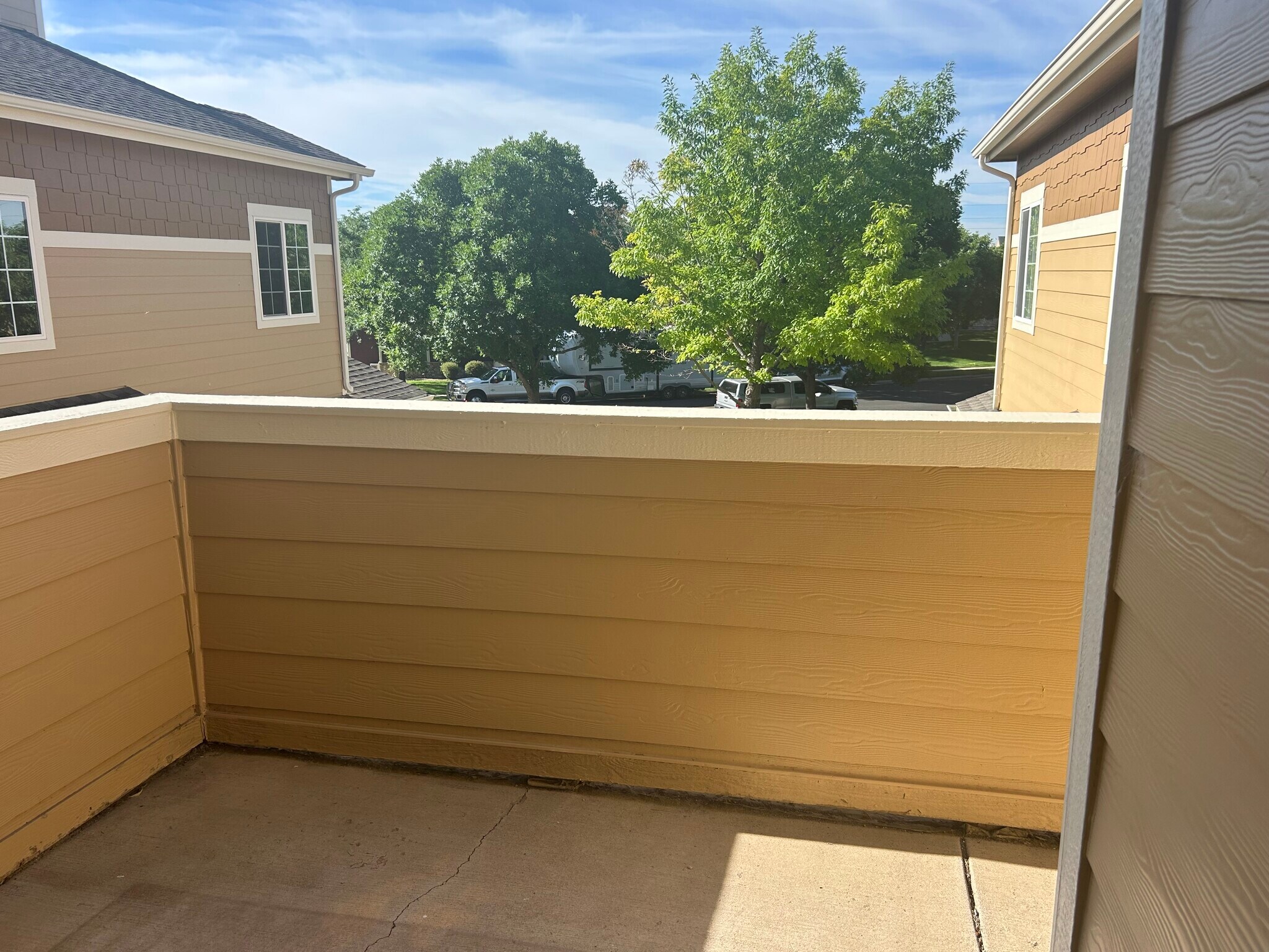 Balcony - 6607 W 3rd St