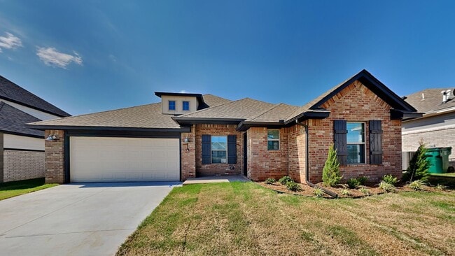 Building Photo - 4 Bedroom 2 Bath in Edmond.
