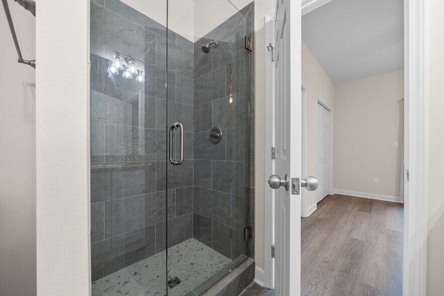 Building Photo - 167 Pebble Beach Pl