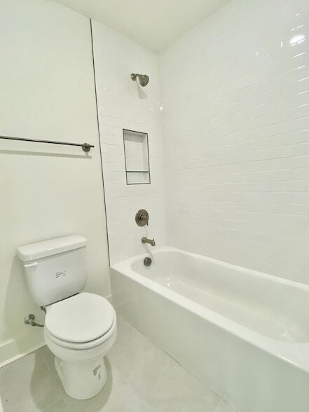 Building Photo - 643 Conifer Dr