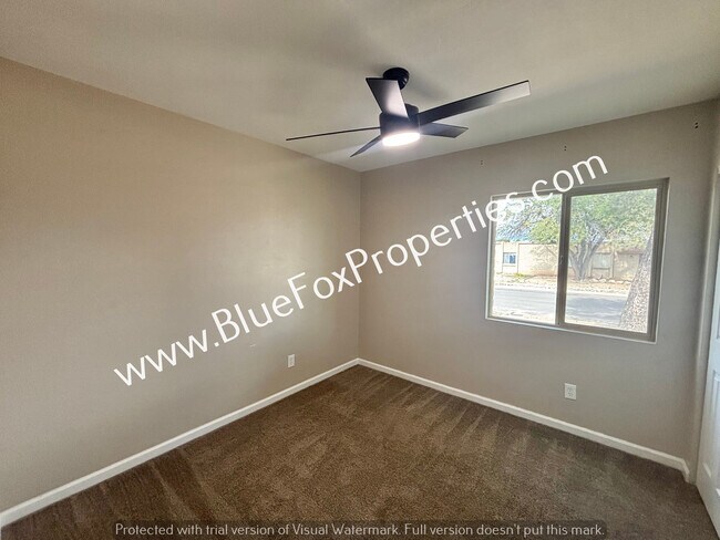 Building Photo - 2480 Rose Peak Dr