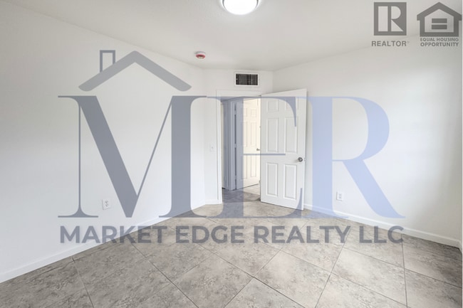 Building Photo - 4Bed/2Bath Home McDowell/32nd St! $199 MOVE-IN SPECIAL! Ready for Immediate Move-In!