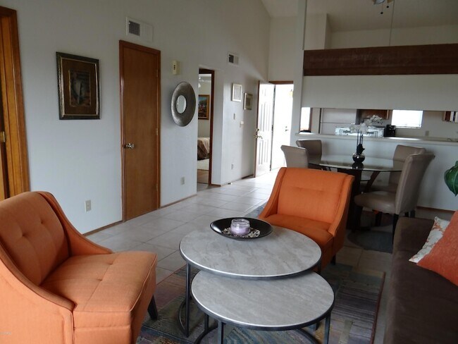 Building Photo - 16644 E Westby Dr