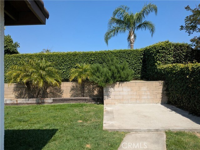 Building Photo - 7053 Palm Dr