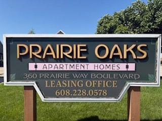 Building Photo - Prairie Oaks Apartments