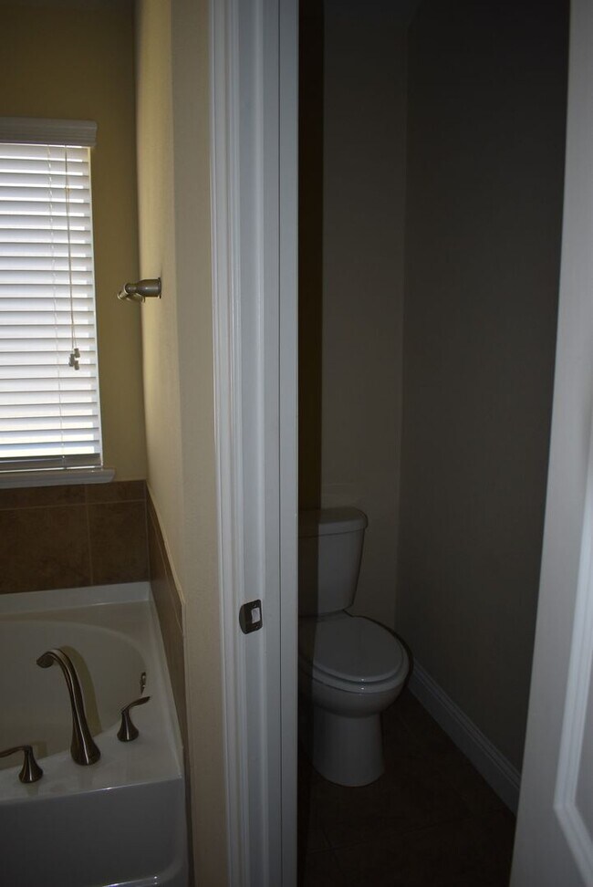 Building Photo - Tuscany Meadows 4 Bedroom in Harker Heights!