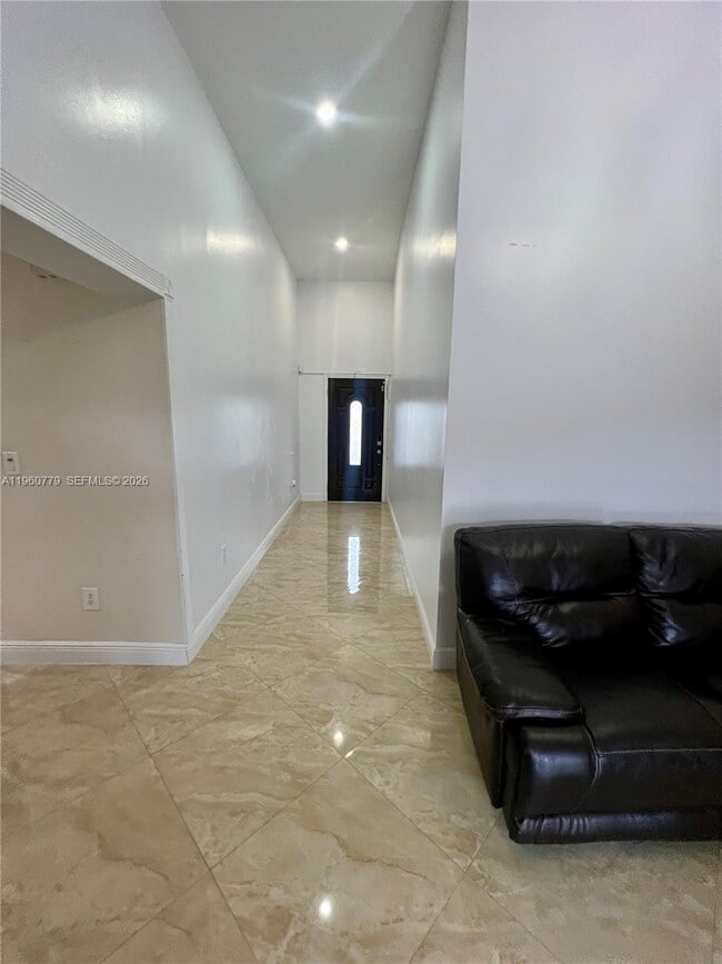 Building Photo - 15263 SW 169th Ln